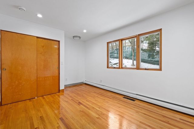 330 Cambridge St, Winchester, MA 01890