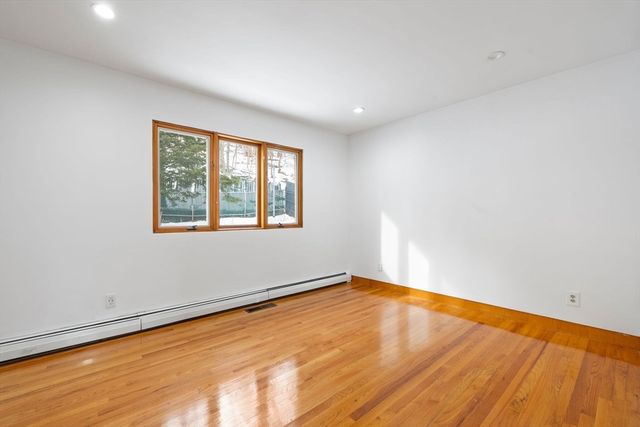 330 Cambridge St, Winchester, MA 01890