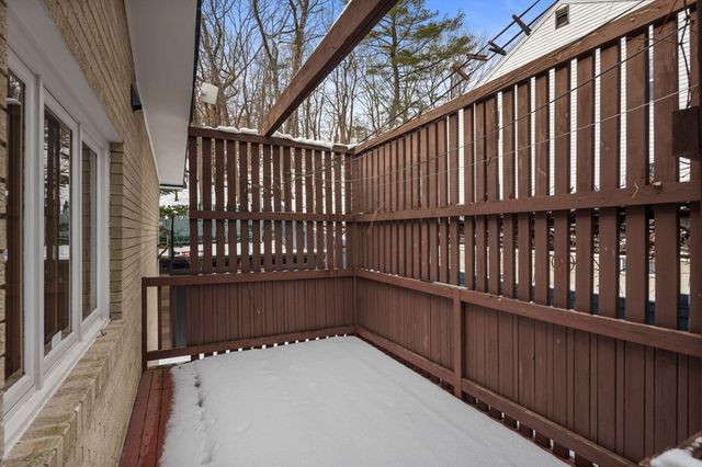 330 Cambridge St, Winchester, MA 01890