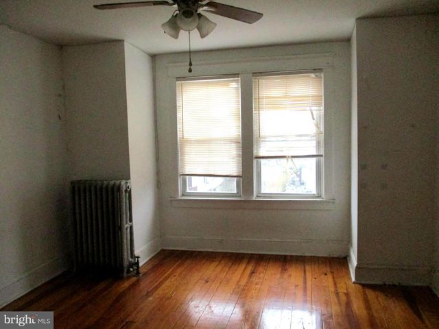 30 N RIDGEWAY AVE, Glenolden, PA 19036