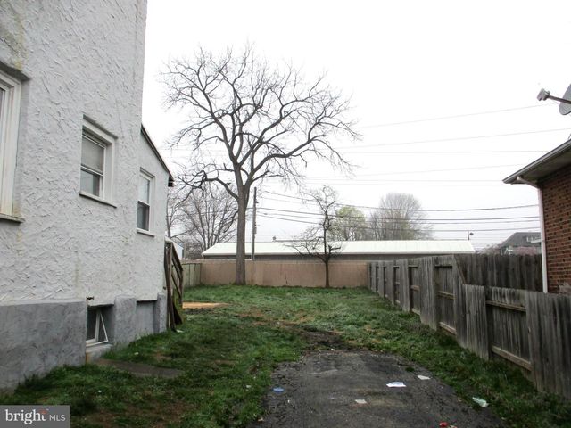 30 N RIDGEWAY AVE, Glenolden, PA 19036