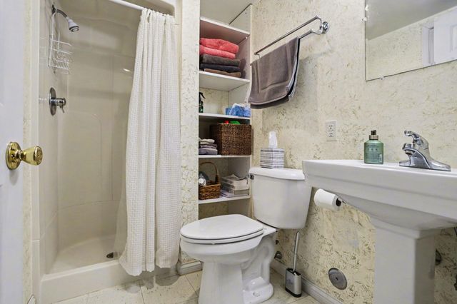 422 Briar Court, St. Joseph City, MI 49085