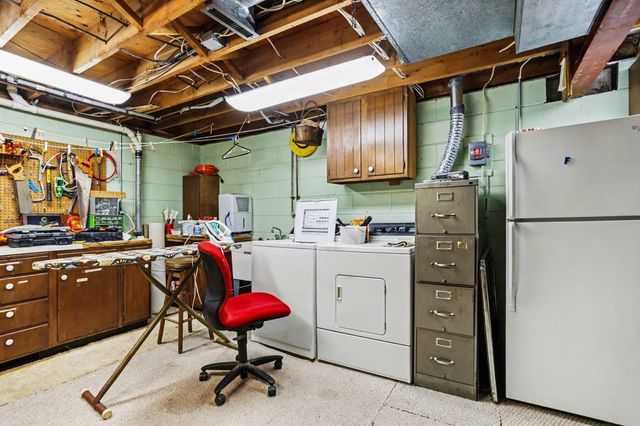 422 Briar Court, St. Joseph City, MI 49085