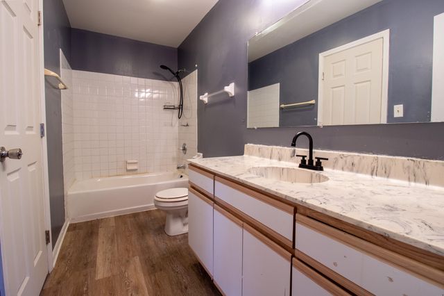 6081 Pennsylvania Drive, Merrillville, IN 46410