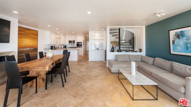 6419 Ocean Front Walk, Playa Del Rey, CA 90293