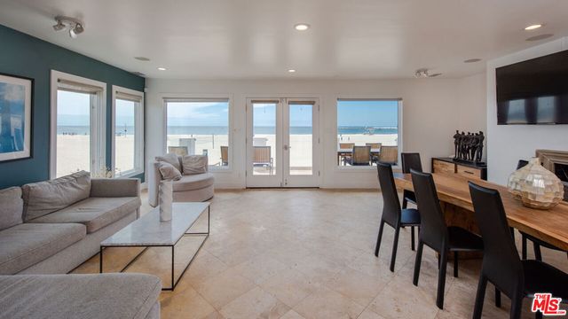 6419 Ocean Front Walk, Playa Del Rey, CA 90293