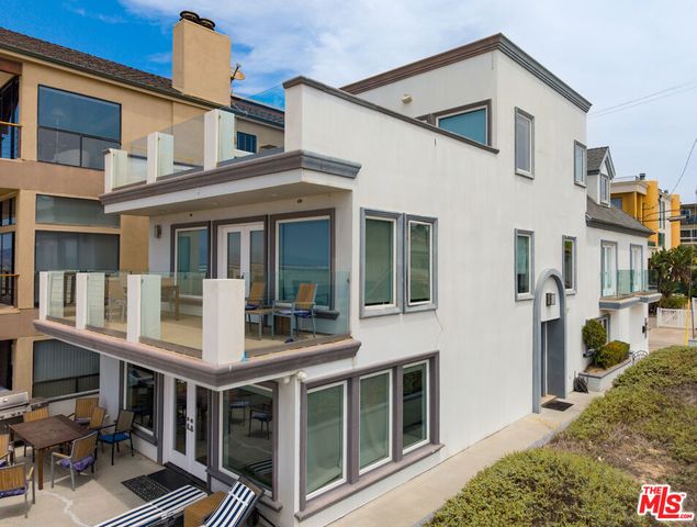 6419 Ocean Front Walk, Playa Del Rey, CA 90293