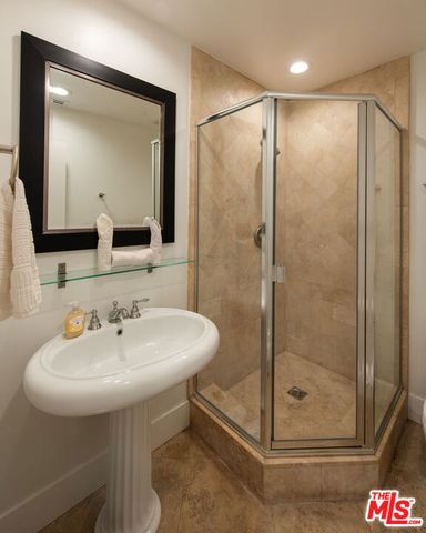 6419 Ocean Front Walk, Playa Del Rey, CA 90293