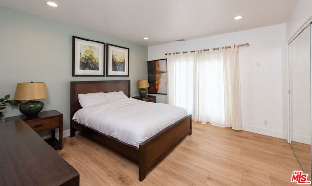 6419 Ocean Front Walk, Playa Del Rey, CA 90293