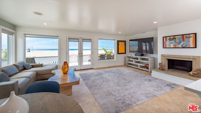 6419 Ocean Front Walk, Playa Del Rey, CA 90293