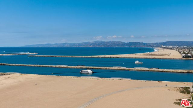 6419 Ocean Front Walk, Playa Del Rey, CA 90293