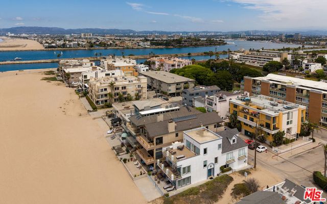 6419 Ocean Front Walk, Playa Del Rey, CA 90293
