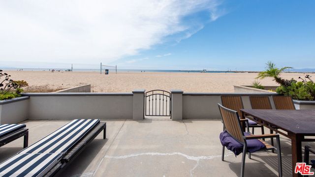 6419 Ocean Front Walk, Playa Del Rey, CA 90293