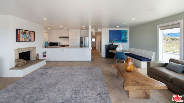 6419 Ocean Front Walk, Playa Del Rey, CA 90293