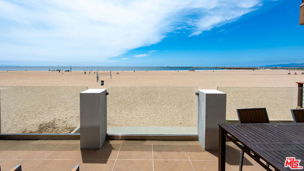 6419 Ocean Front Walk, Playa Del Rey, CA 90293