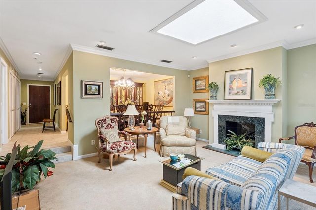 690 LAKE VILLAS DRIVE, Altamonte Springs, FL 32701