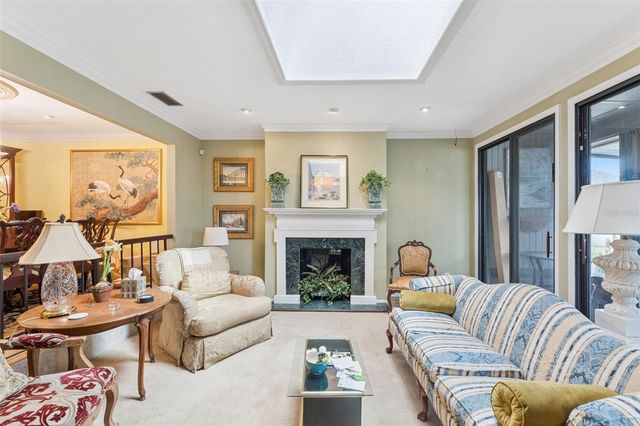 690 LAKE VILLAS DRIVE, Altamonte Springs, FL 32701