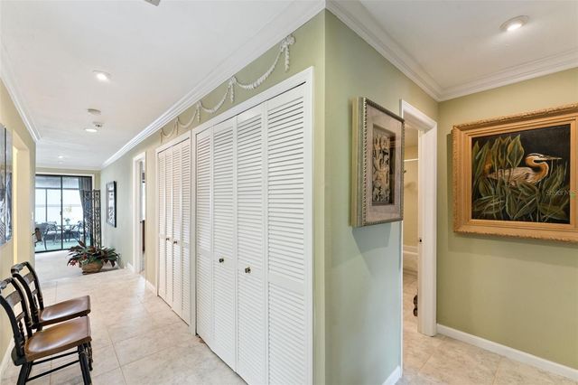 690 LAKE VILLAS DRIVE, Altamonte Springs, FL 32701