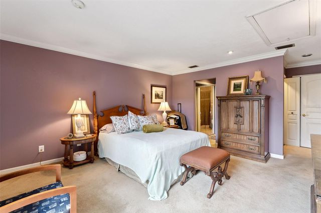 690 LAKE VILLAS DRIVE, Altamonte Springs, FL 32701