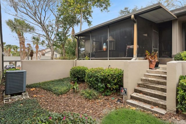 690 LAKE VILLAS DRIVE, Altamonte Springs, FL 32701