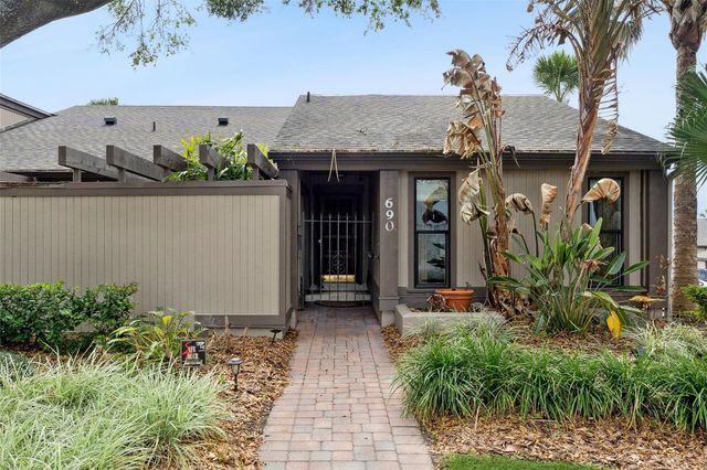 690 LAKE VILLAS DRIVE, Altamonte Springs, FL 32701