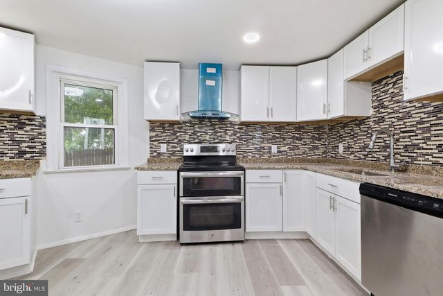 238 S 4TH ST, Columbia, PA 17512