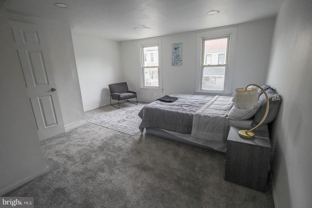 238 S 4TH ST, Columbia, PA 17512