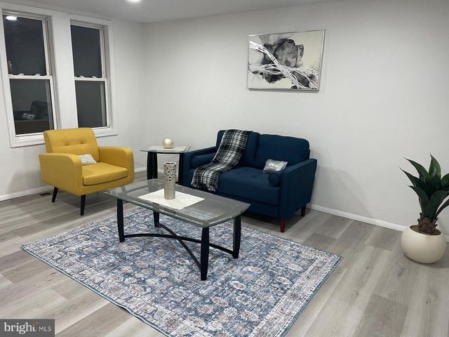 238 S 4TH ST, Columbia, PA 17512