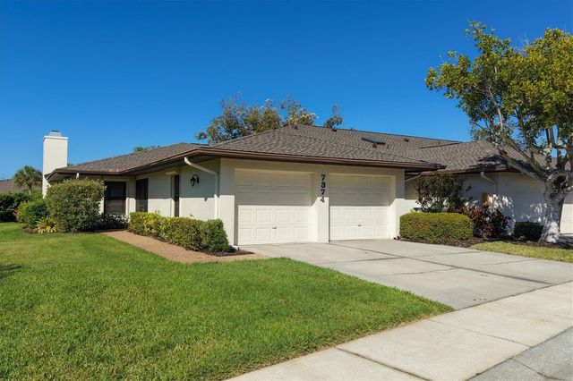 7374 ROYAL BIRKDALE DRIVE 15D, Sarasota, FL 34238