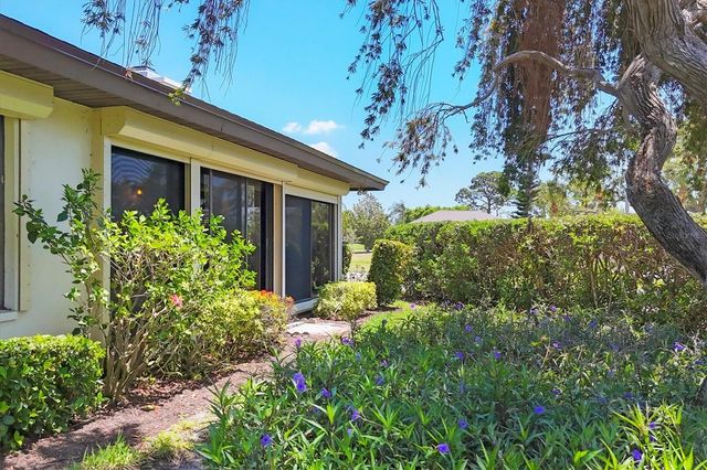 7374 ROYAL BIRKDALE DRIVE 15D, Sarasota, FL 34238