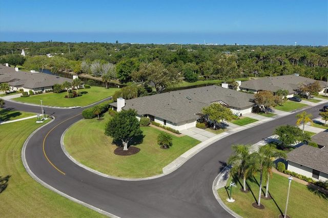 7374 ROYAL BIRKDALE DRIVE 15D, Sarasota, FL 34238