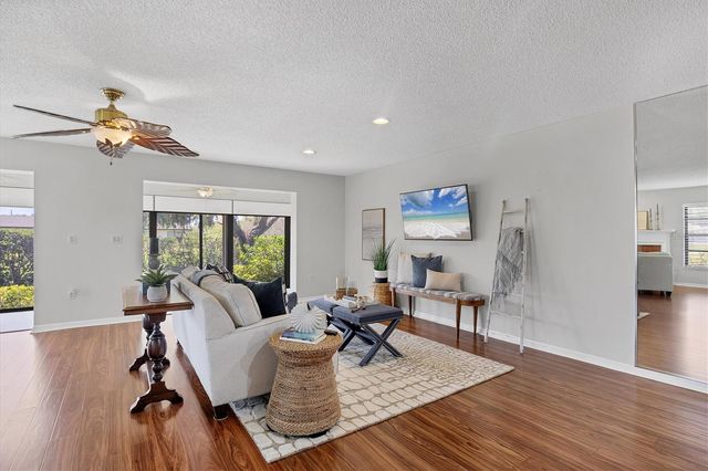 7374 ROYAL BIRKDALE DRIVE 15D, Sarasota, FL 34238