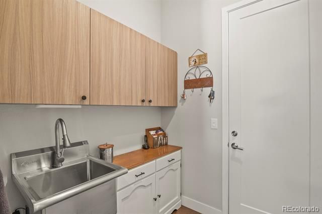6035 W Keene Avenue, Lakewood, CO 80235