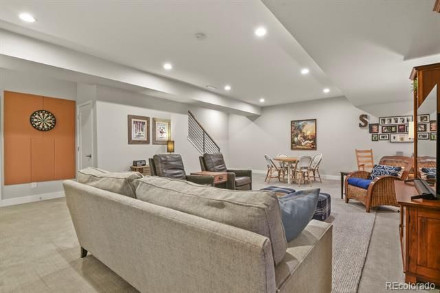 6035 W Keene Avenue, Lakewood, CO 80235