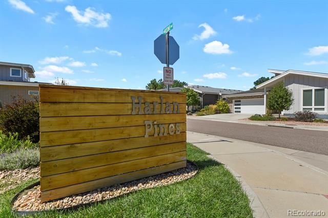 6035 W Keene Avenue, Lakewood, CO 80235