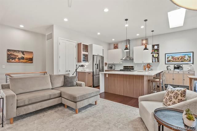 6035 W Keene Avenue, Lakewood, CO 80235