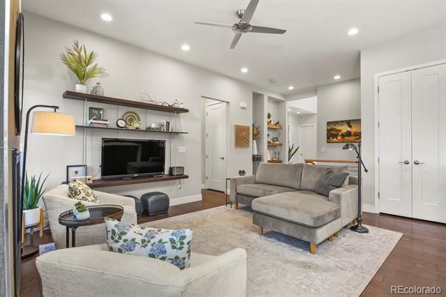 6035 W Keene Avenue, Lakewood, CO 80235