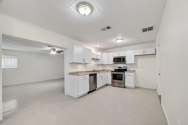 15022 Chipman Lane, Houston, TX 77060