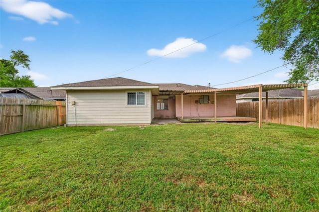 15022 Chipman Lane, Houston, TX 77060