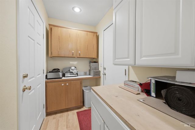 8942 Foothill Road, Middleton, ID 83644