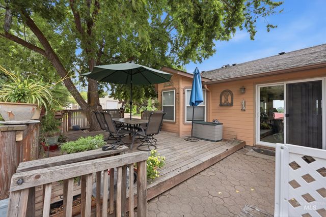 8942 Foothill Road, Middleton, ID 83644