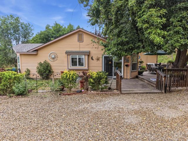 8942 Foothill Road, Middleton, ID 83644