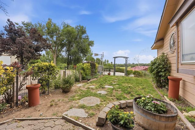 8942 Foothill Road, Middleton, ID 83644