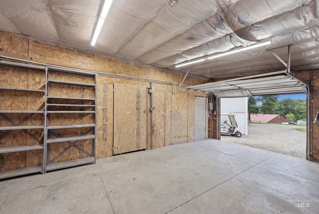 8942 Foothill Road, Middleton, ID 83644
