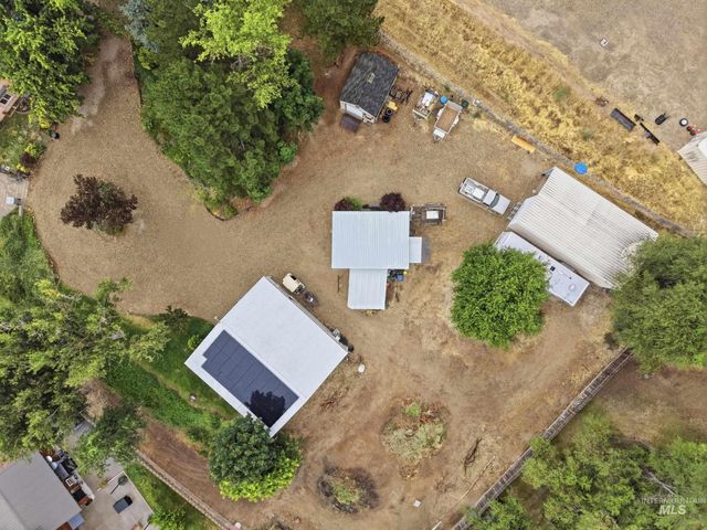 8942 Foothill Road, Middleton, ID 83644