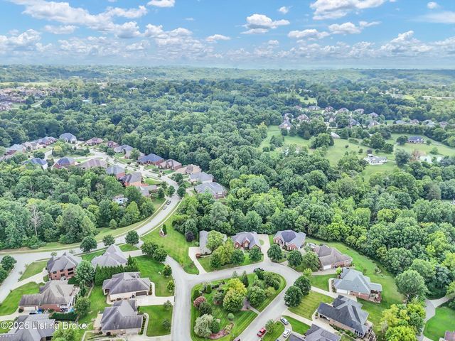 2710 Razor View Ct, Louisville, KY 40299