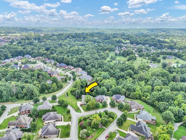 2710 Razor View Ct, Louisville, KY 40299