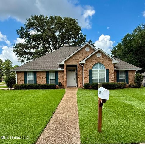 829 Windward Drive, Richland, MS 39218