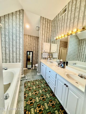 829 Windward Drive, Richland, MS 39218