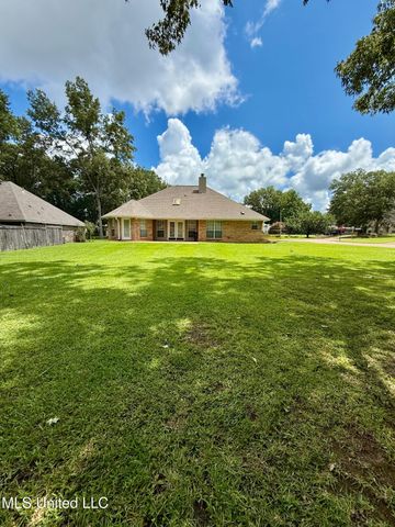 829 Windward Drive, Richland, MS 39218